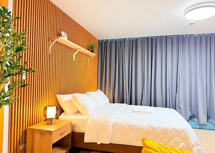 New! Spacious & Cozy Wifi 350mbps Uptown Bgc Backhome4 *