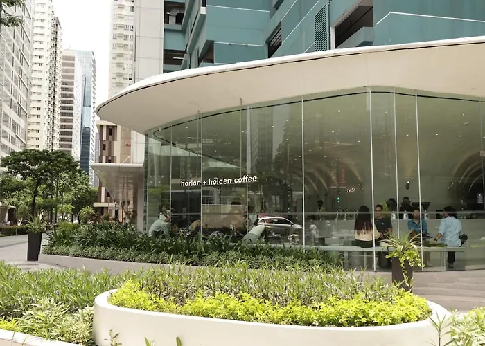New! Spacious & Cozy Wifi 350mbps Uptown Bgc Backhome4 * Manila