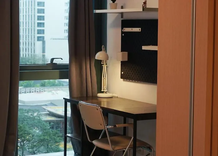 New! Spacious & Cozy Wifi 350mbps Uptown Bgc Backhome4 * Manila